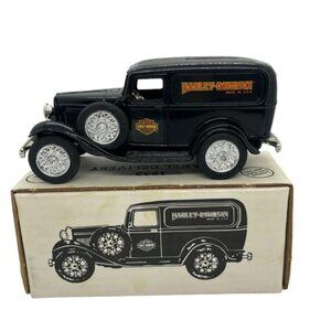 Vintage Harley Davidson 1932 Panel Delivery Truck Die Cast Bank